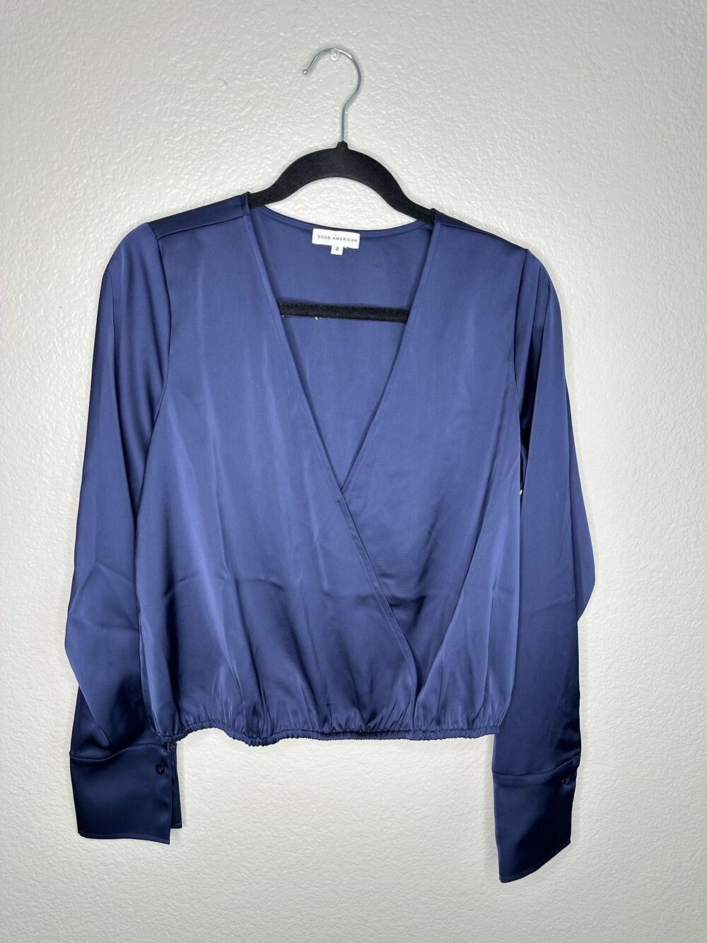 Good American Top Womens 2 US Medium Rinse Plunge Surplice Blouse Long Sleeve